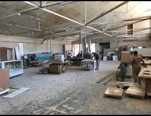 883M² FACTORY TO LET IN PAROW INDUSTRIAL